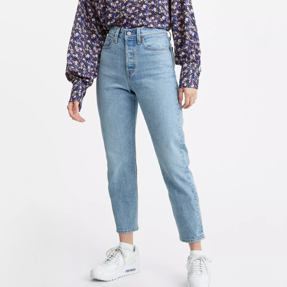 Levi’s - Wedgie Icon Fit Ankle Jeans
